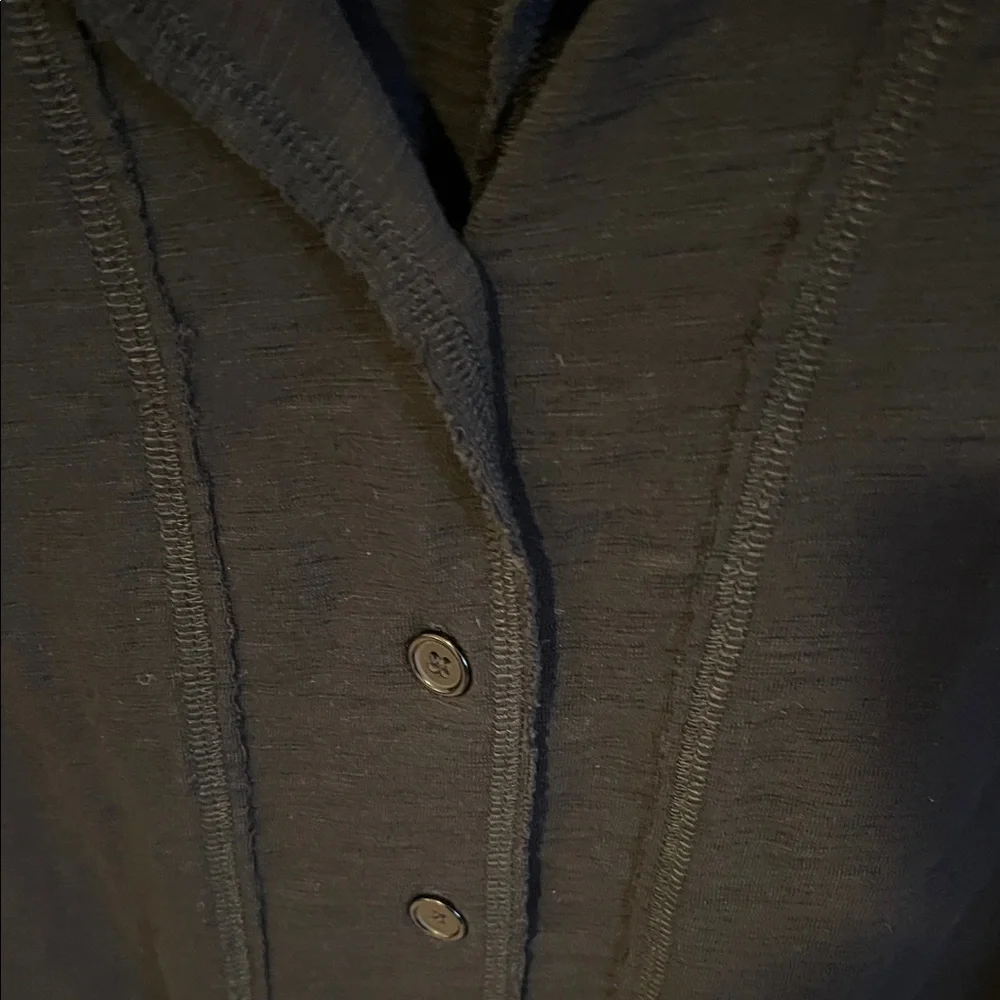 Habitat Women's Elegant Black Button-Down Shirt - Picture 3 of 6